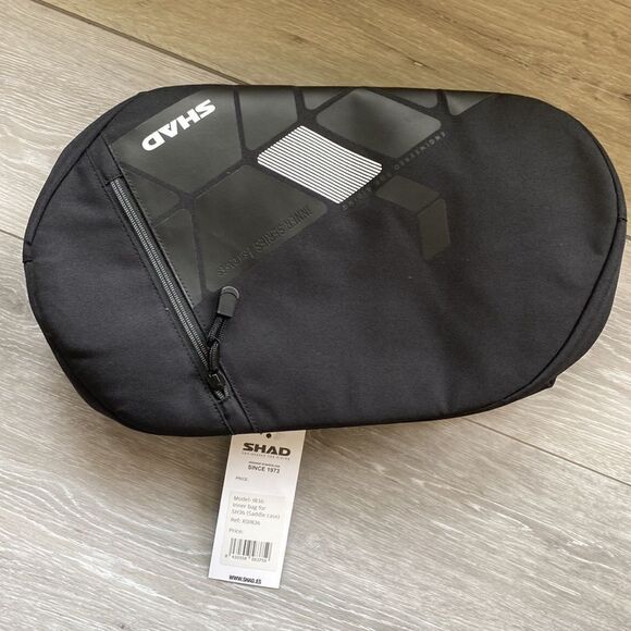 Insulation thermal pad for saddlebags. E48 2022 Semirigid Saddlebags black nwt‎ - Picture 10 of 13